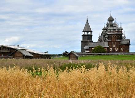 Patrimonio de la UNESCO en Rusia: Moscú - Novgorod el Grande - Kizhi - San Petersburgo (CB-30)