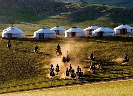 Descubra Rusia y Mongolia: desde Moscú hasta Vladivostok atravesando Mongolia (TS-28)